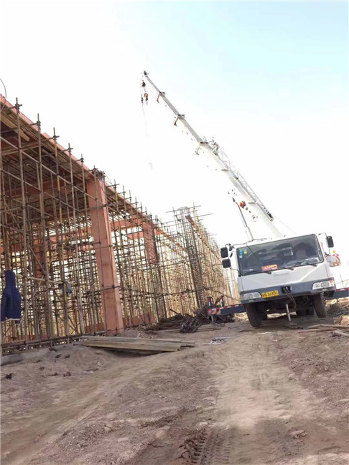 子长市吊车作业的安全注意事项有哪些？