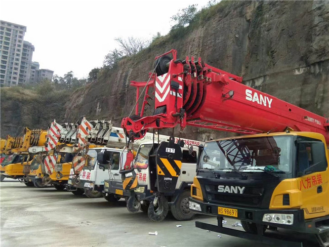 子长市吊车出租按什么计费？台班费、单次费、里程费怎么算？